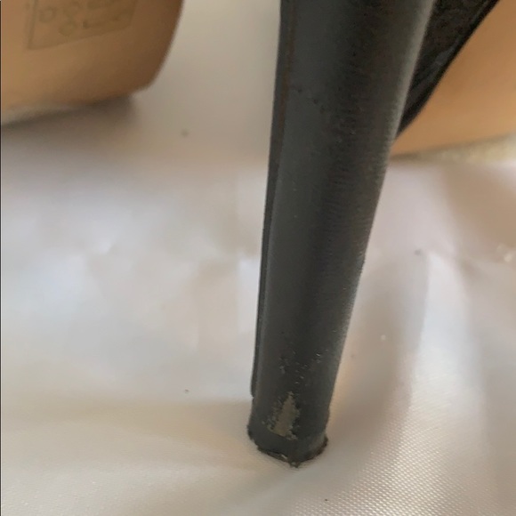 Stilettos - Picture 6 of 7